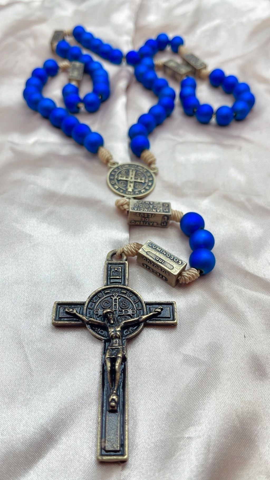 Terço dos Mistérios do Rosário Azul Emborrachado